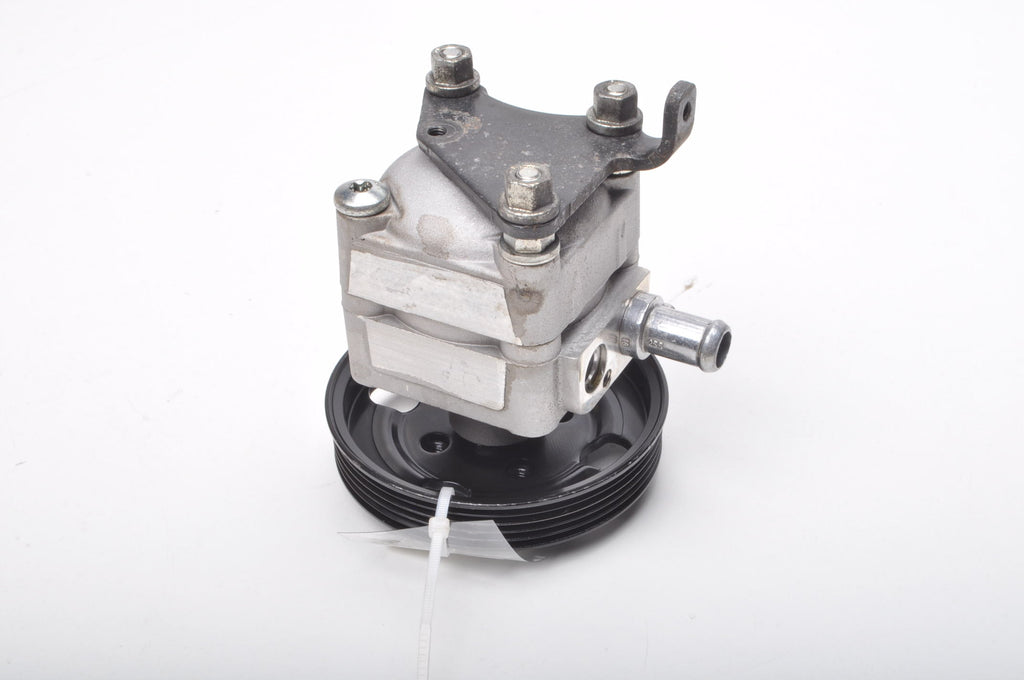 VOLVO S80 II V70 III 2.4 D5 185KM POWER STEERING PUMP