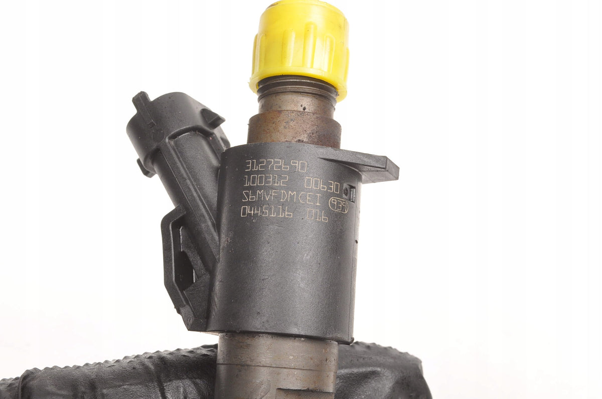 VOLVO S80 II V70 III 2.4 D5 INJECTION INJECTOR 31272690 0445116016