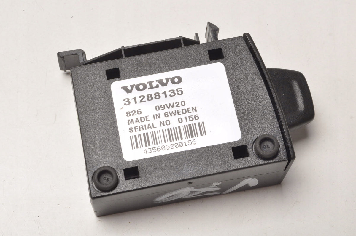 VOLVO S80 II V70 III CARD READER 31288135
