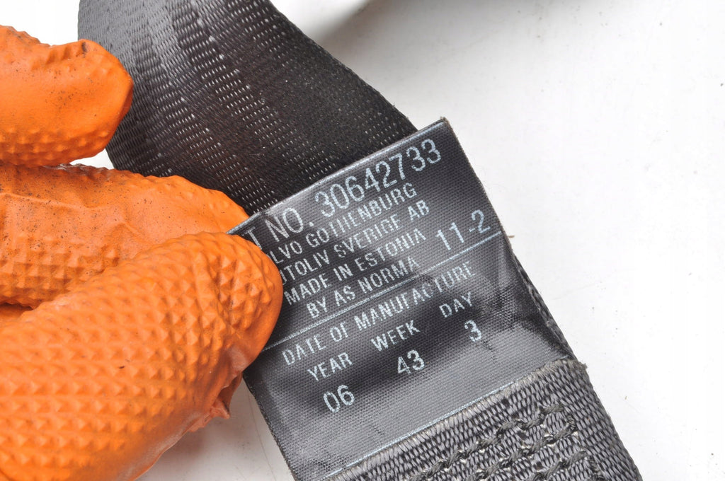 VOLVO S80 II V70 III SEAT BELT RIGHT FRONT 30642733