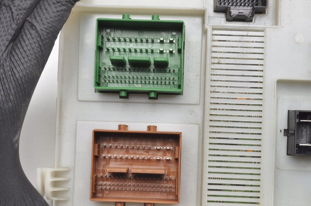 VOLVO S80 II V70 III XC70 II BOX MODULE BSI BG9T-14C256-HA 31343678