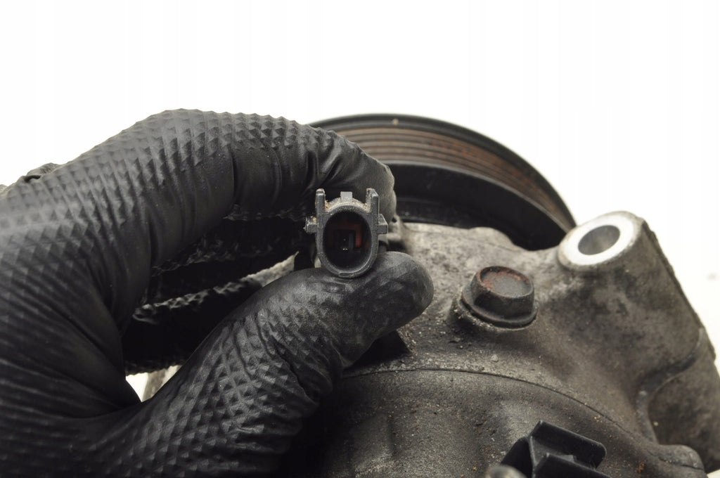 VOLVO S80 II XC70 S90 V90 XC90 2.0 D4 D5 AIR CONDITIONING COMPRESSOR 31469968