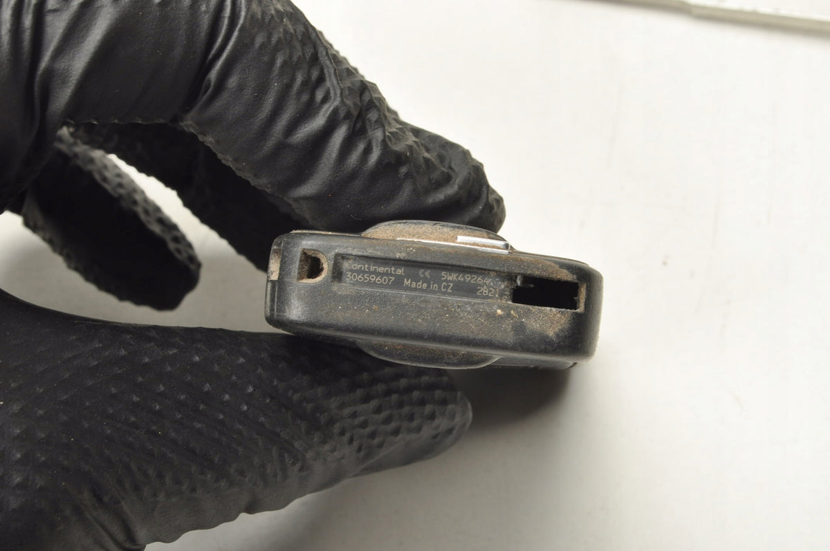 VOLVO S80 V70 XC70 XC60 S60 V60 REMOTE CONTROL KEY 30659607