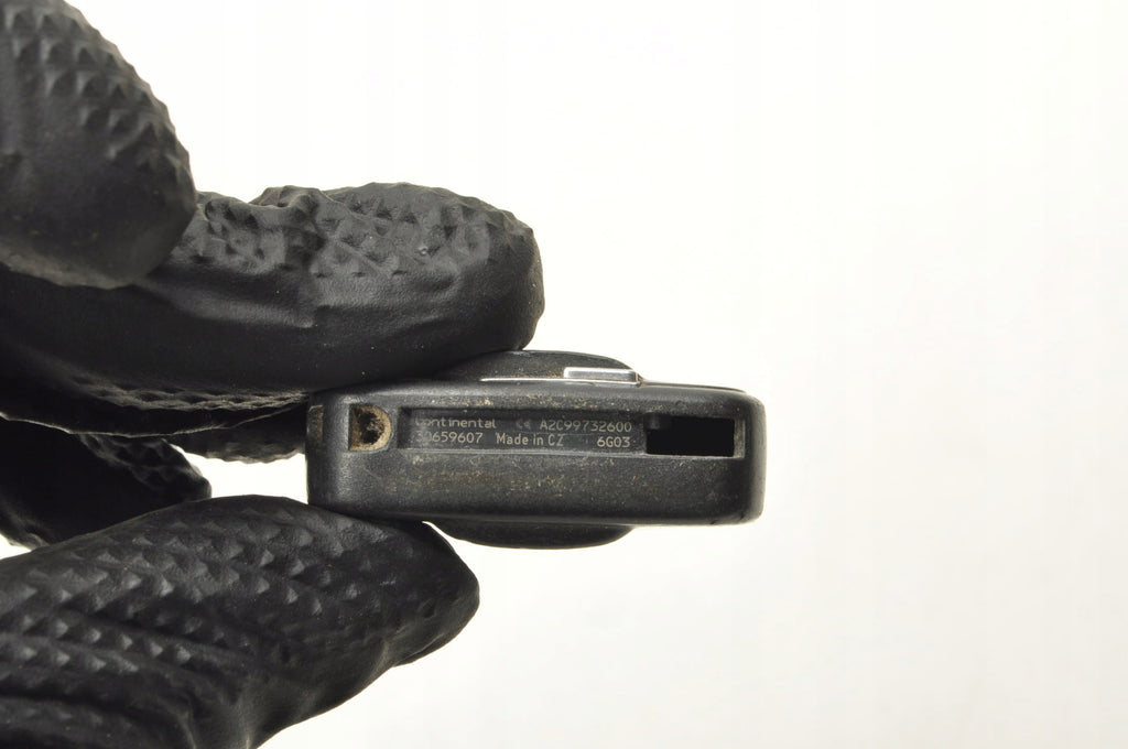 VOLVO S80 V70 XC70 XC60 S60 V60 REMOTE CONTROL KEY 30659607