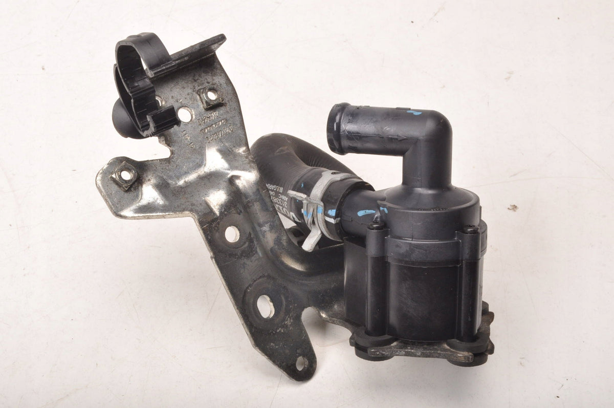 VOLVO S90 II V90 2.0 D4 190KM WATER PUMP 31686005 31338717