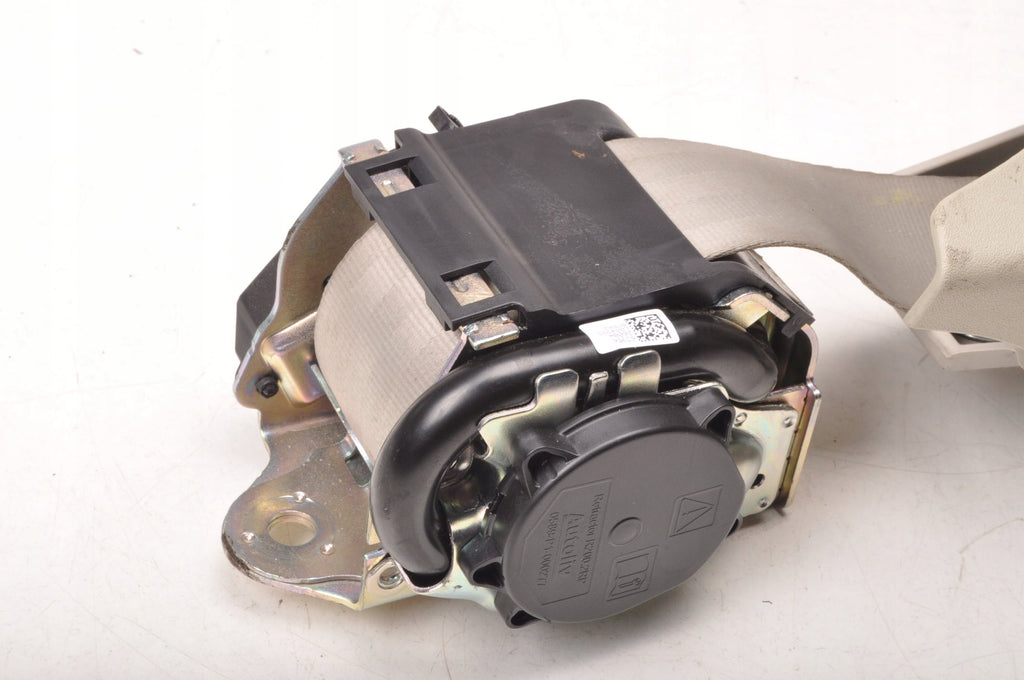 VOLVO S90 II V90 SEAT BELT RIGHT REAR 2 ROW COVER 39836043