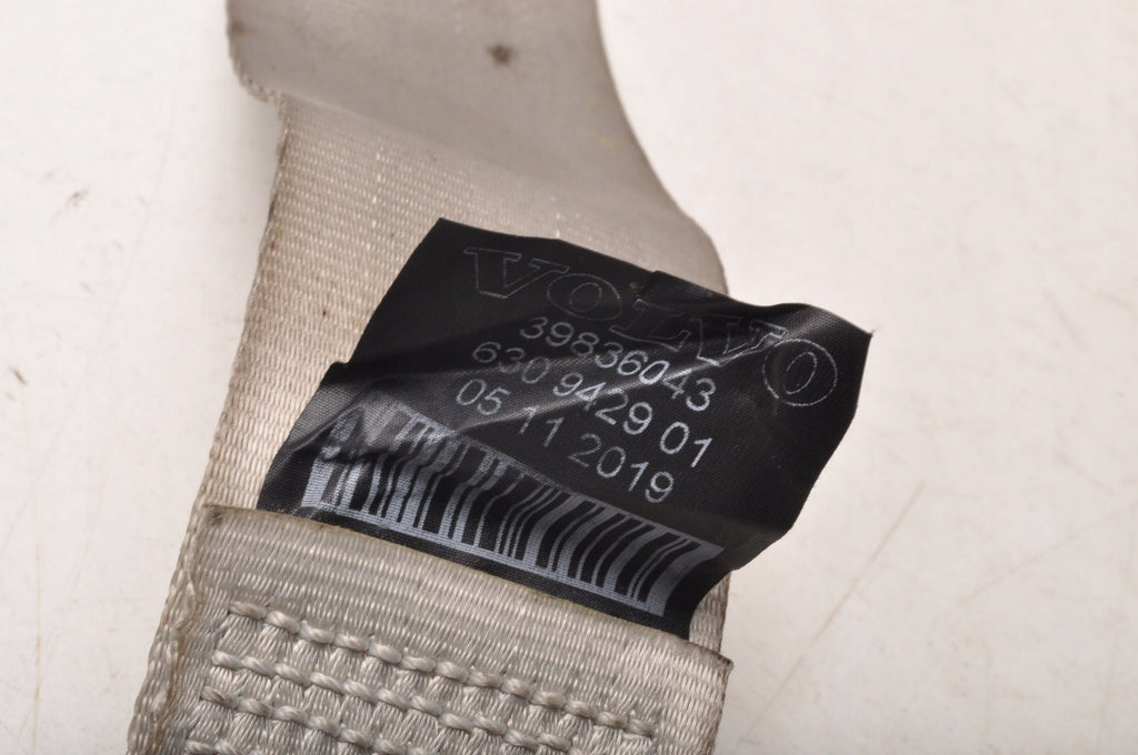 VOLVO S90 II V90 SEAT BELT RIGHT REAR 2 ROW COVER 39836043