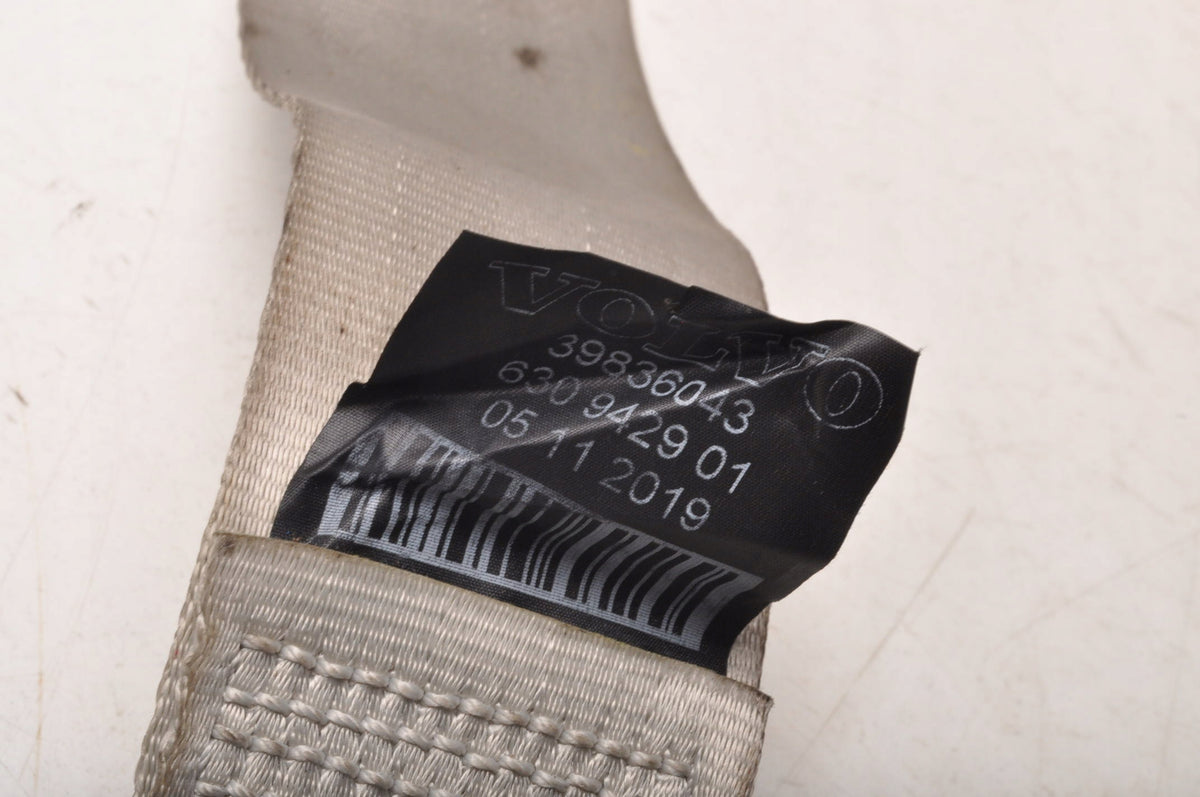 VOLVO S90 II V90 SEAT BELT RIGHT REAR 2 ROW COVER 39836043