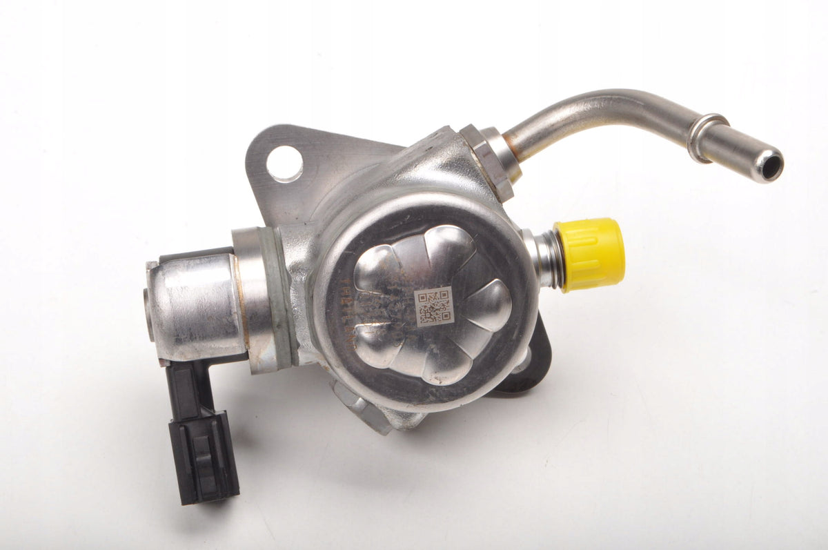 VOLVO S90 II V90 V40 II 1.5 T3 152KM FUEL PUMP 31437903
