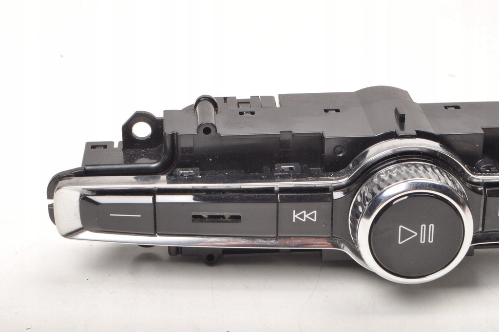 VOLVO S90 II V90 V60 II XC60 II RADIO PANEL 31398846