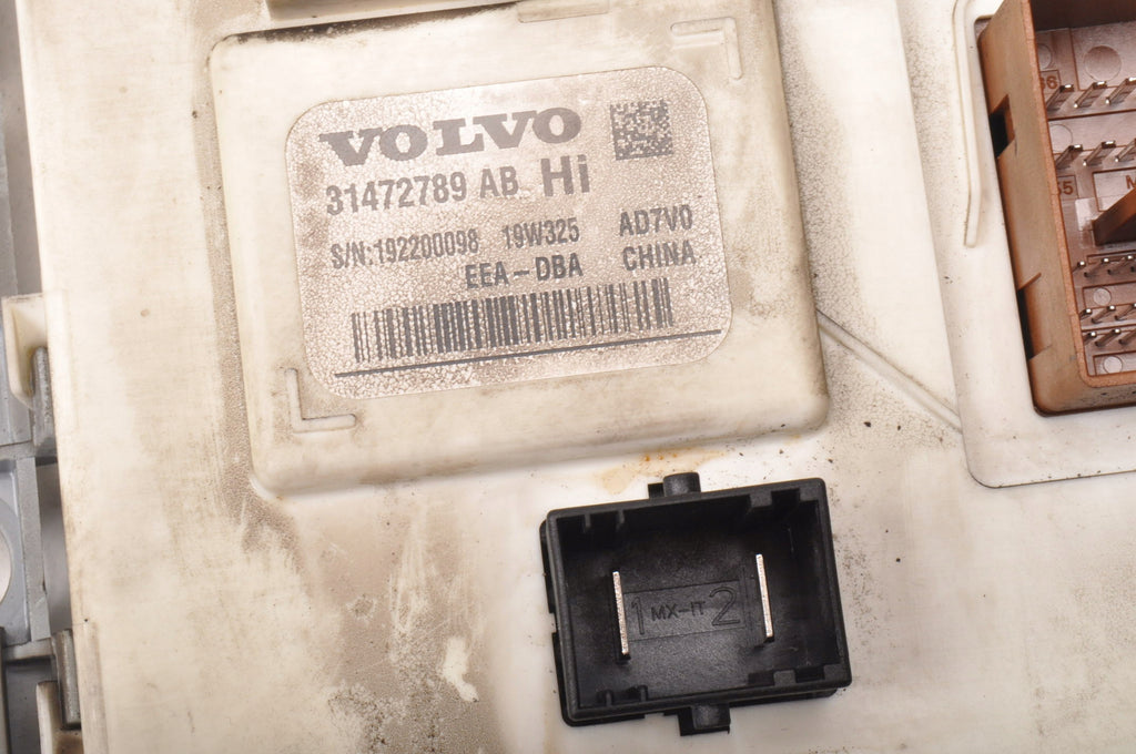 VOLVO S90 II V90 XC60 II MODULE CEM 31472789AB