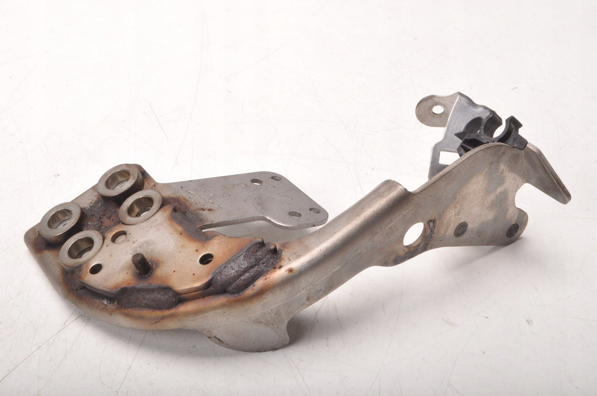 VOLVO S90 II XC90 II 2.0 D4 190KM CATALYST MOUNT 31439528