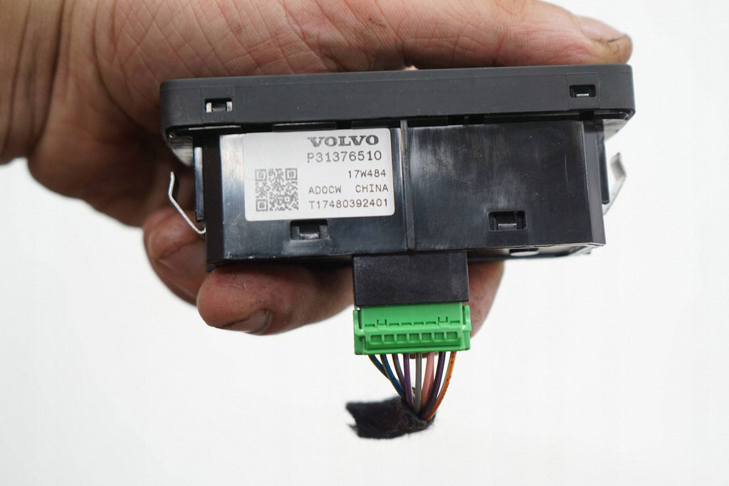 VOLVO S90 V90 18R BUTTON TAILGATE SWITCH P31376510 31376510