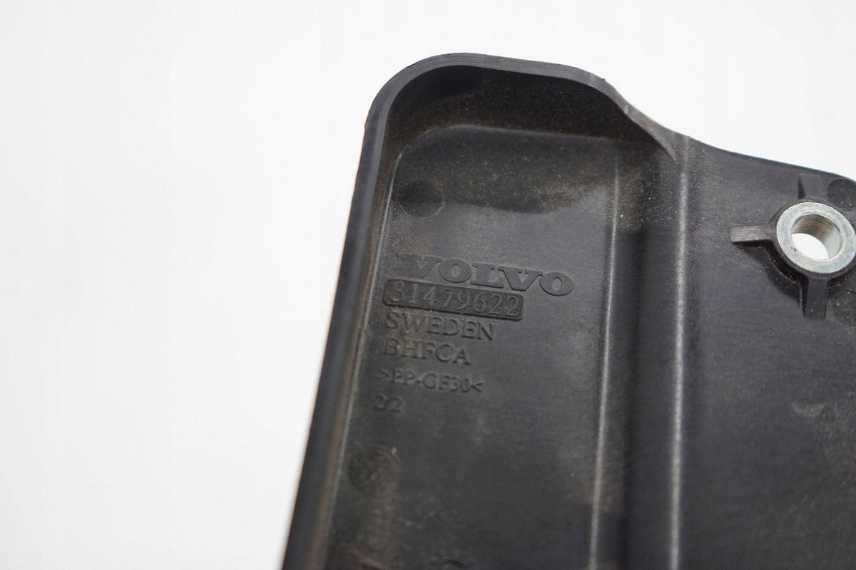 VOLVO S90 V90 18R FUSE BOX COVER 31479622
