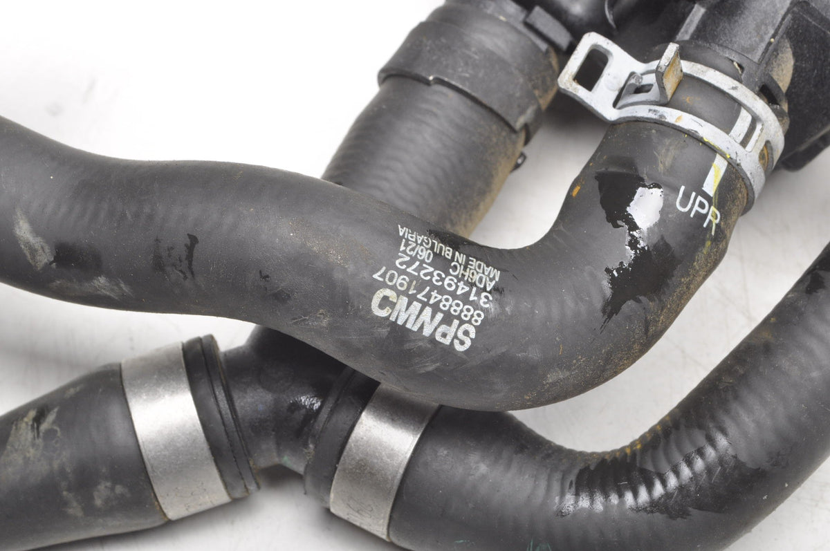 VOLVO S90 V90 II B5 Mild Hybrid 2.0 PIPE WATER CABLE PUMP 8888471907