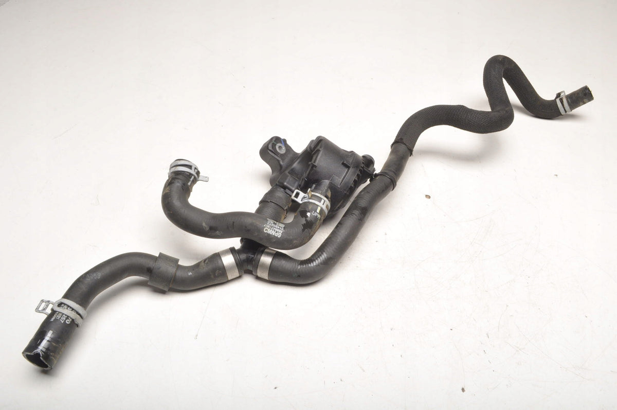 VOLVO S90 V90 II B5 Mild Hybrid 2.0 PIPE WATER CABLE PUMP 8888471907