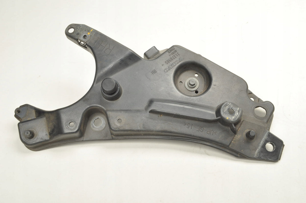 VOLVO S90 V90 II FENDER MOUNT RIGHT 31378985