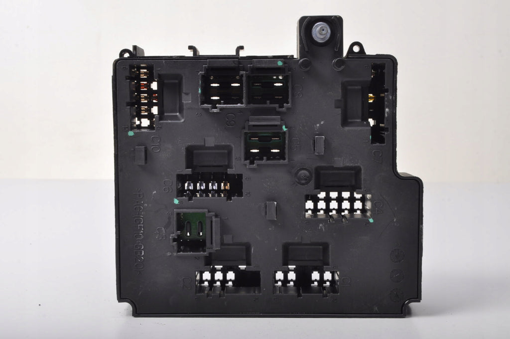 VOLVO S90 V90 II FUSE BOX 31473568