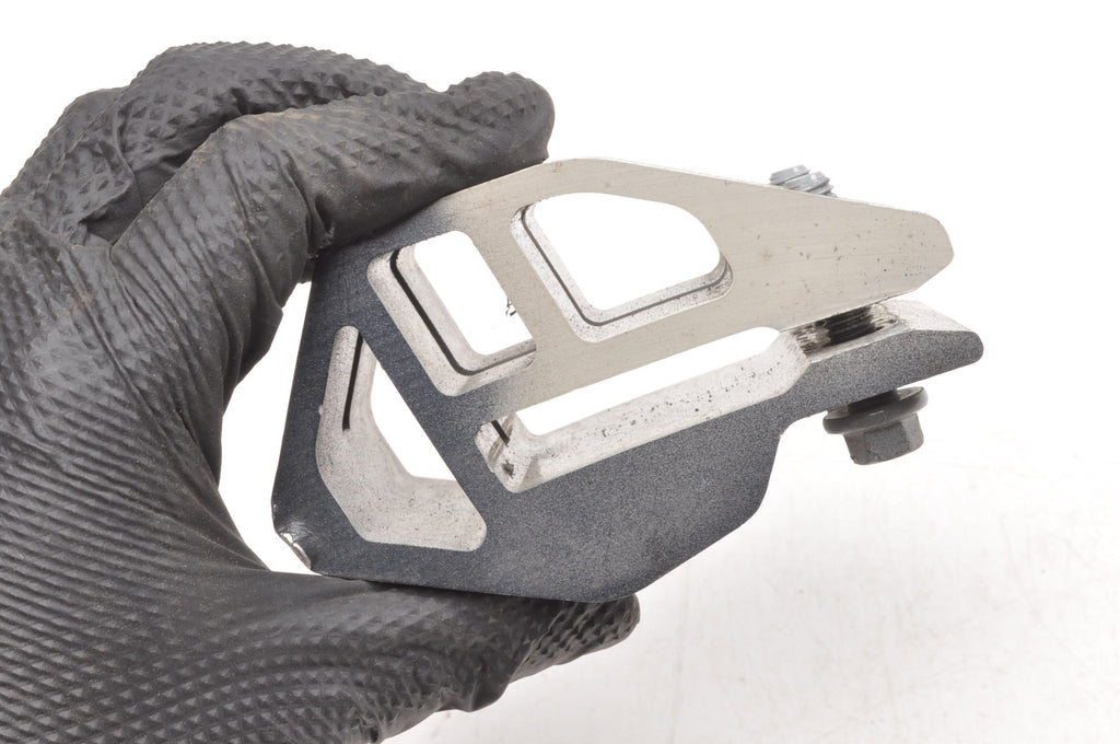 VOLVO S90 V90 II MOUNTING BRACKET WITH FRONT BELT