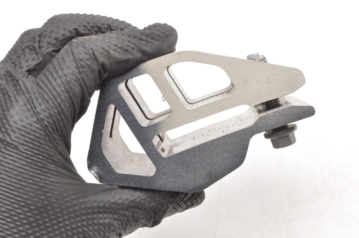 VOLVO S90 V90 II MOUNTING BRACKET WITH FRONT BELT