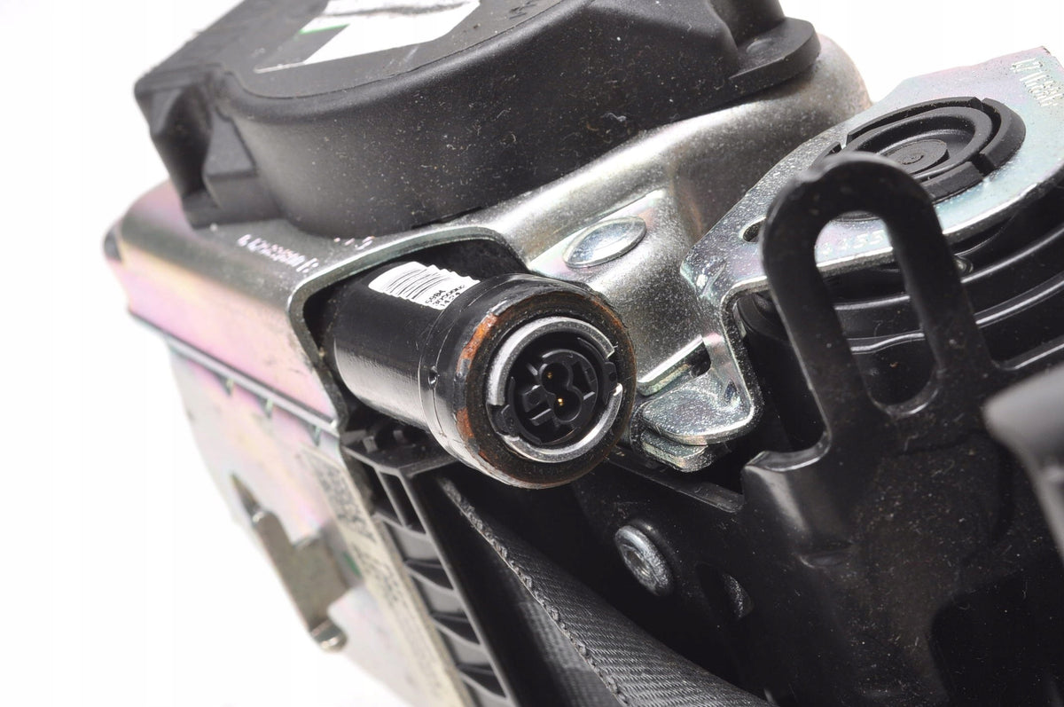 VOLVO S90 V90 II SEAT BELT LEFT FRONT 31484554