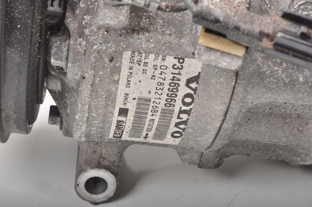VOLVO S90 V90 II V40 II 2.0 D5 235KM AIR CONDITIONING COMPRESSOR 31469966