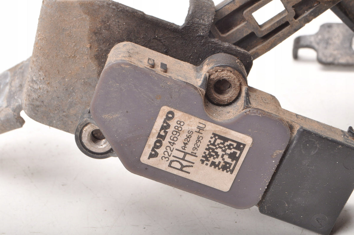 VOLVO S90 V90 II XENON LEVELING SENSOR 31406563
