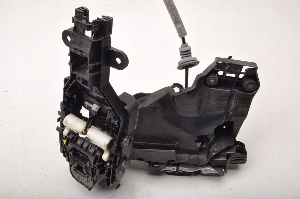 VOLVO S90 XC90 V90 II DOOR LOCK RIGHT FRONT 31462456 UK