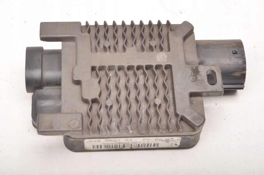 VOLVO V40 II 1.5 T2 122KM FAN CONTROLLER MODULE 940009302