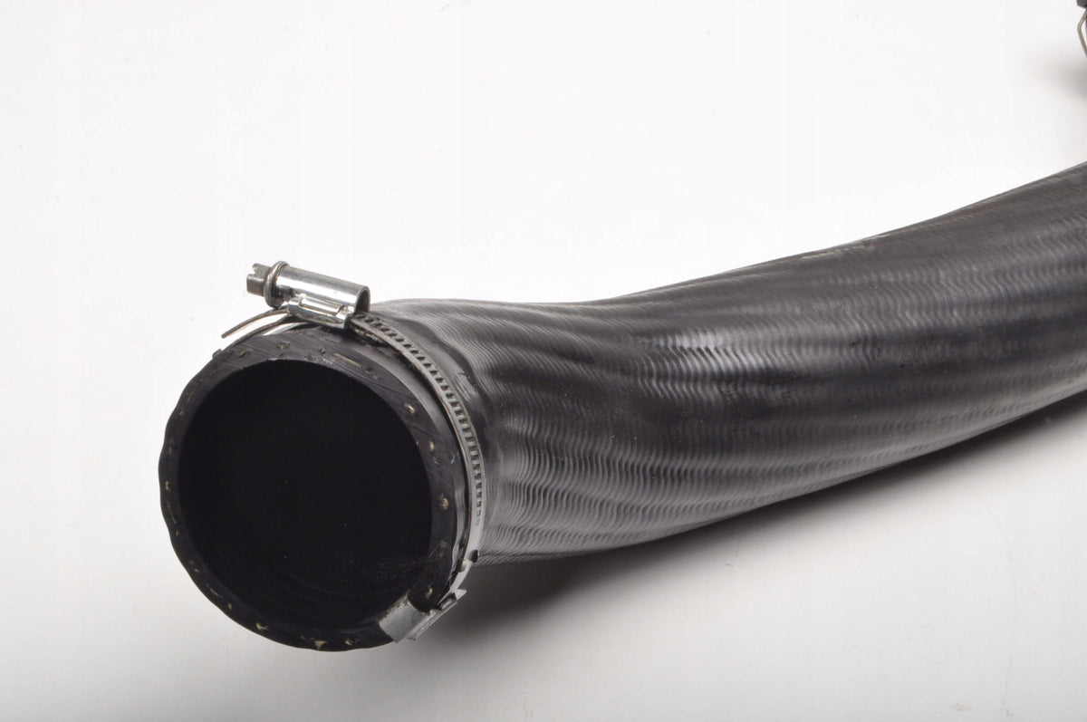VOLVO V40 II 1.5 T3 152HP INTERCOOLER HOSE 31370409