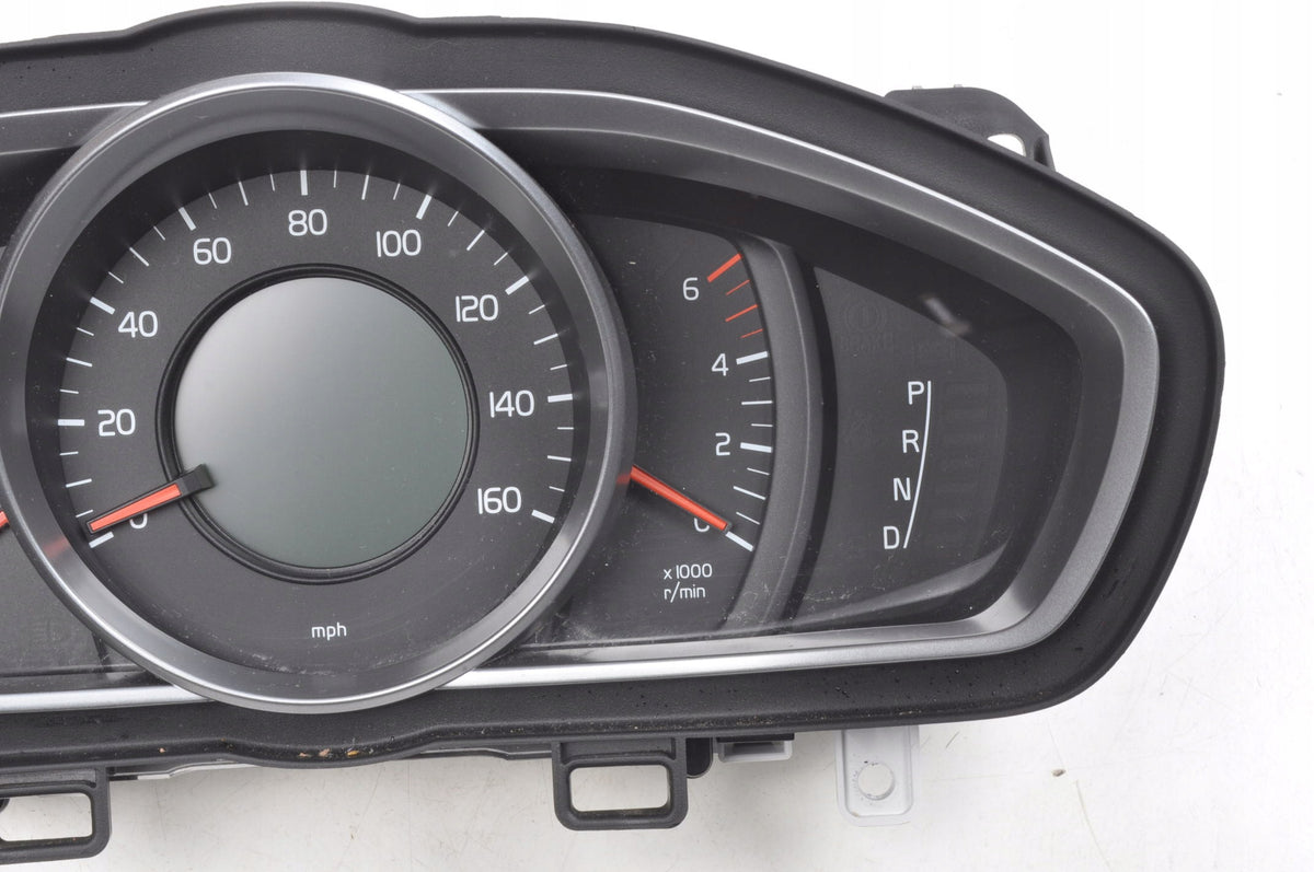 VOLVO V40 II 1.6 D2 114KM COUNTER CLOCKS ENGLISH 31412876