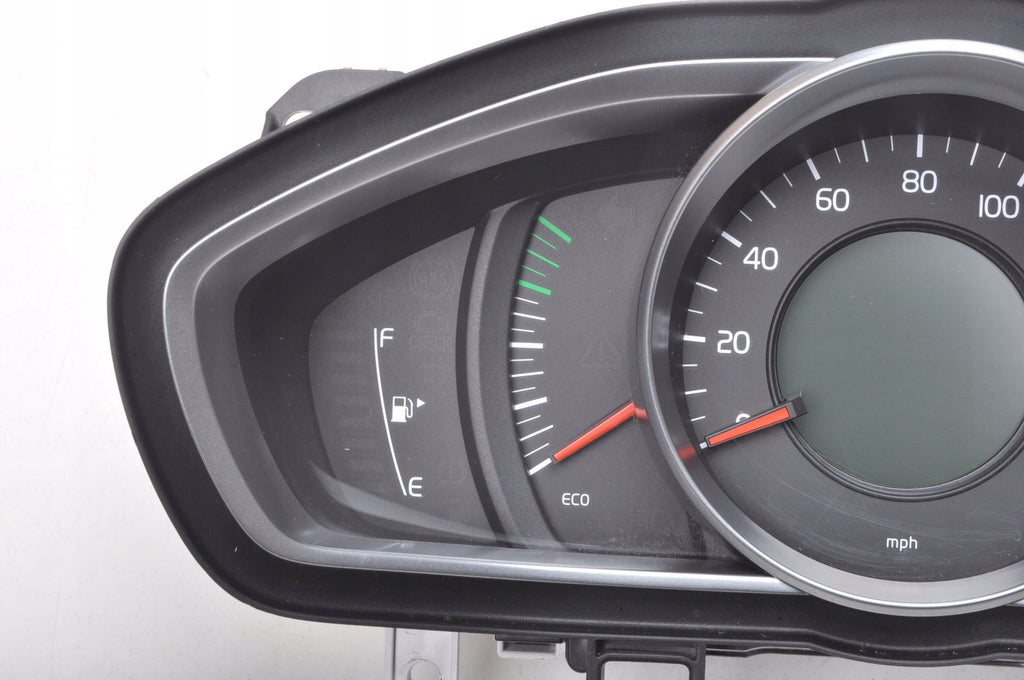 VOLVO V40 II 1.6 D2 114KM COUNTER CLOCKS UK 31412876
