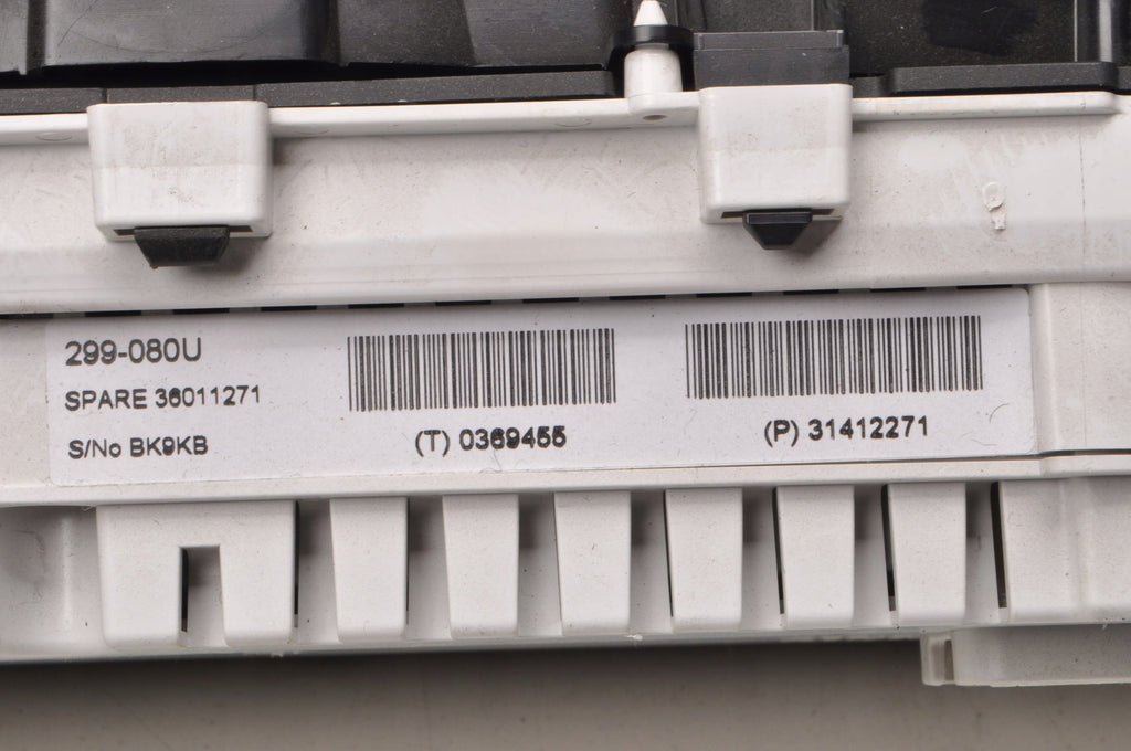 VOLVO V40 II 1.6 D2 COUNTER CLOCKS UK 31412271