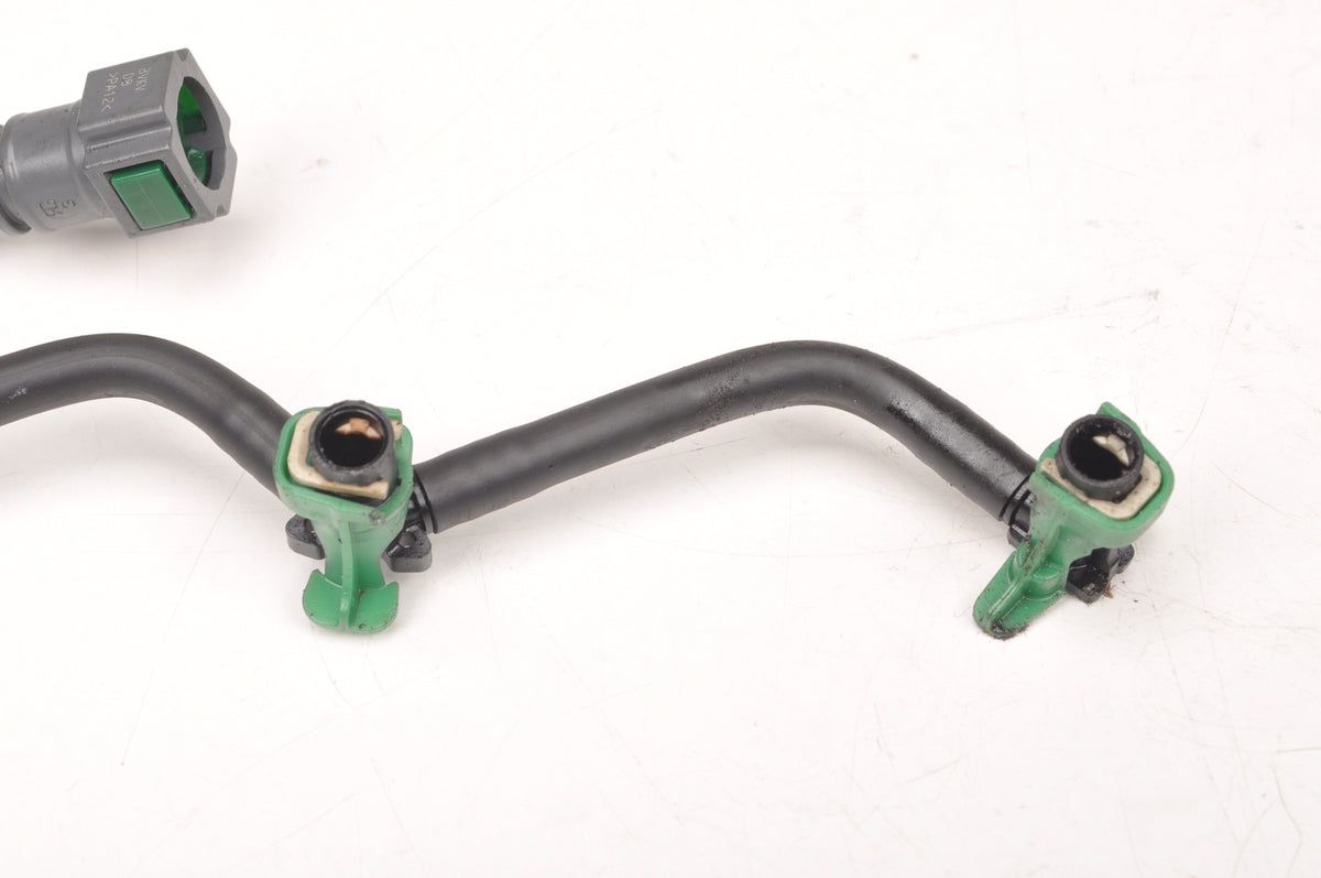 VOLVO V40 II 1.6 D2 FUEL INJECTION OVERFLOWS