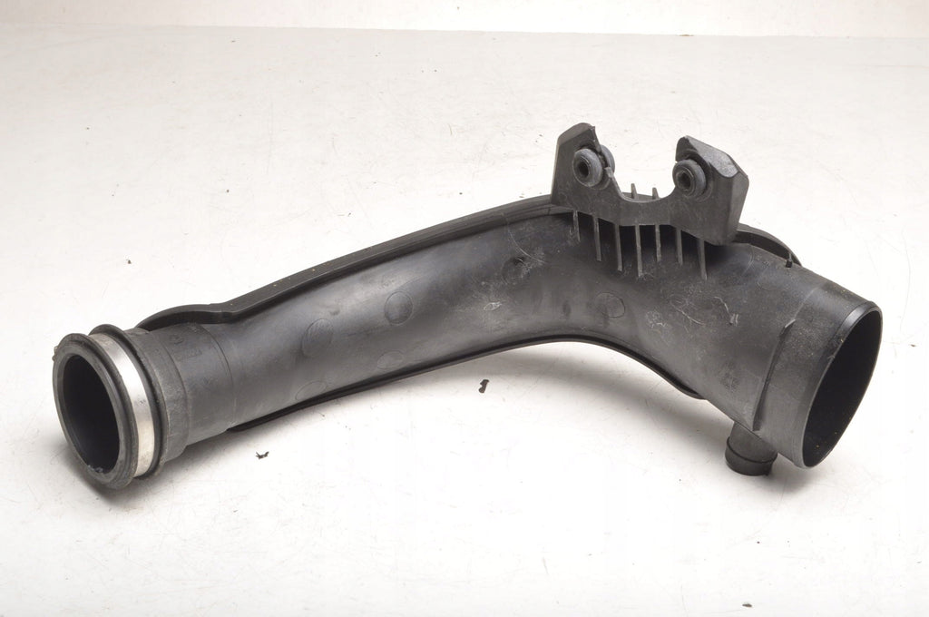 VOLVO V40 II 1.6 T3 GTDi 150HP AIR INTAKE PIPE CV61-9C623-EB