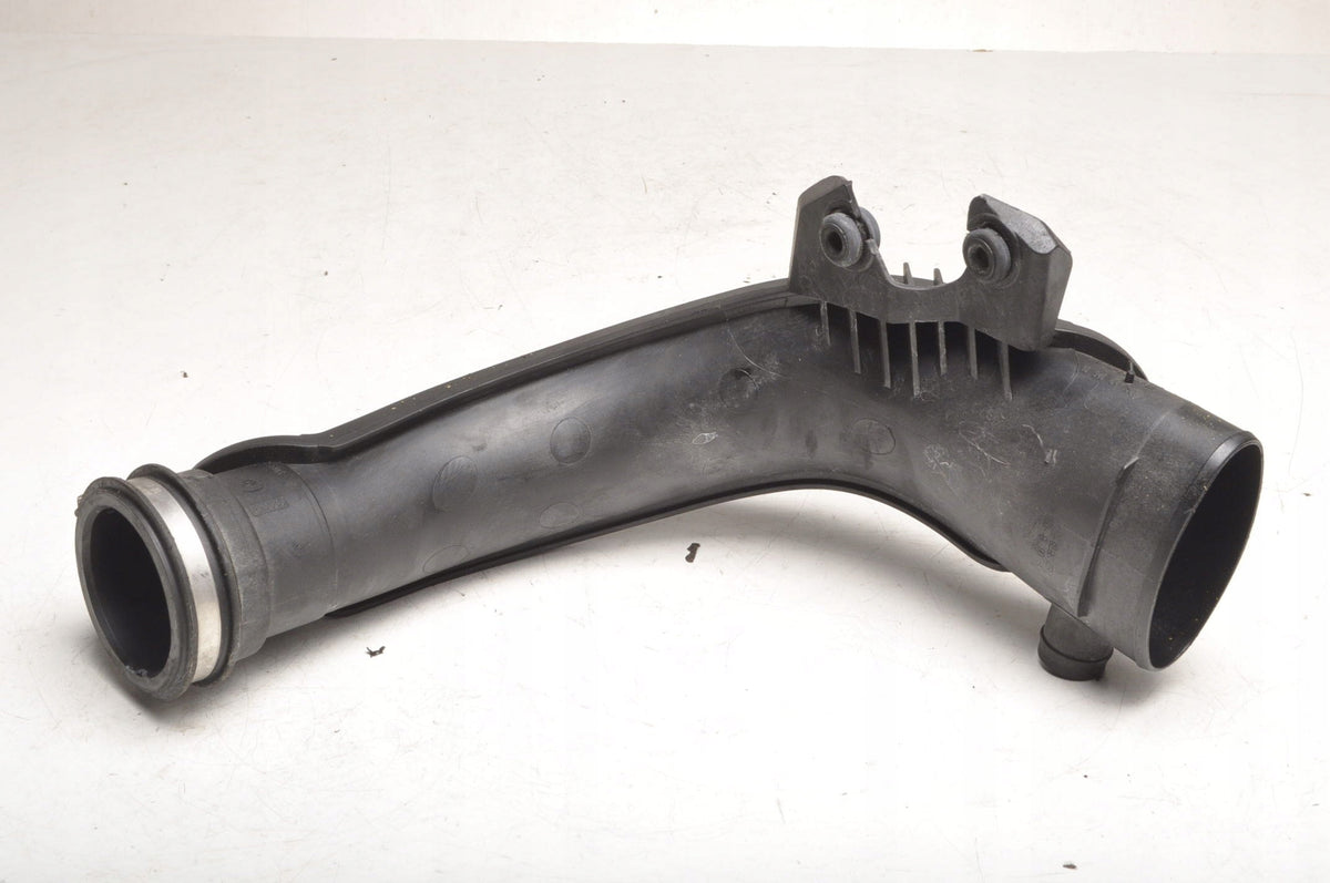 VOLVO V40 II 1.6 T3 GTDi 150HP AIR INTAKE PIPE CV61-9C623-EB
