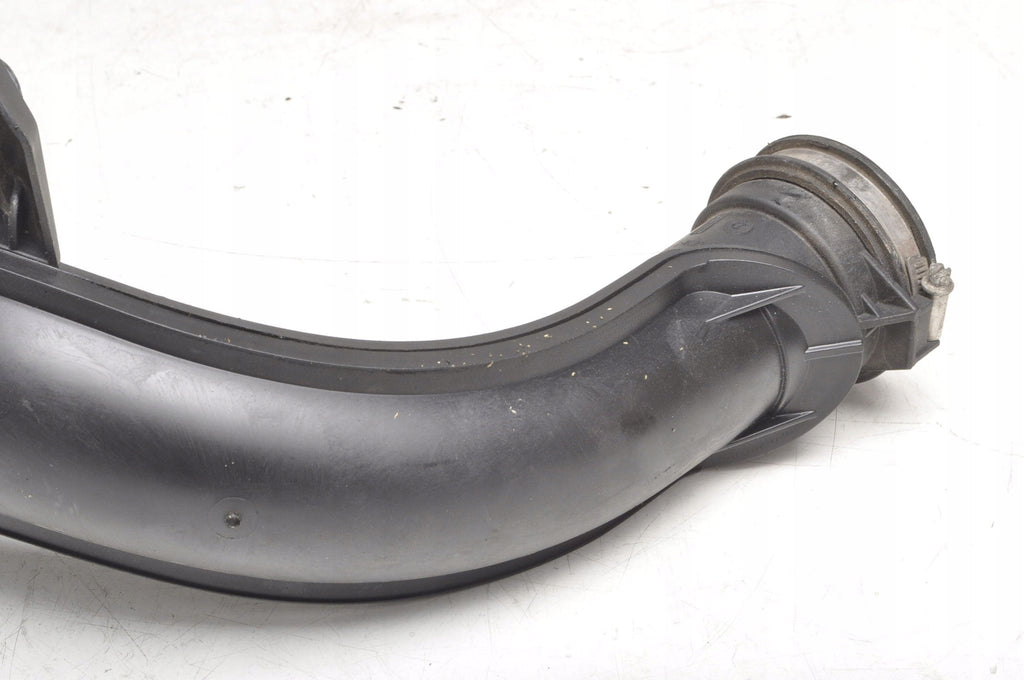 VOLVO V40 II 1.6 T3 GTDi 150HP AIR INTAKE PIPE CV61-9C623-EB