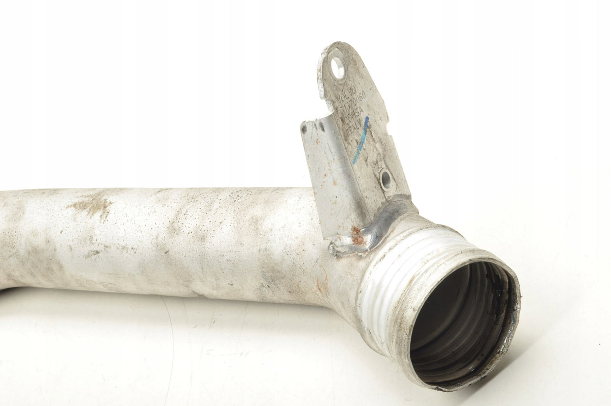 VOLVO V40 II 2.0 D2 120HP INTERCOOLER HOSE 31370060
