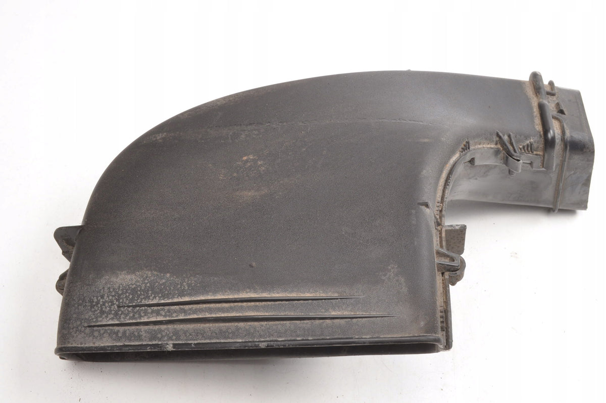 VOLVO V40 II 2.0 D2 AIR INTAKE PIPE 31338658