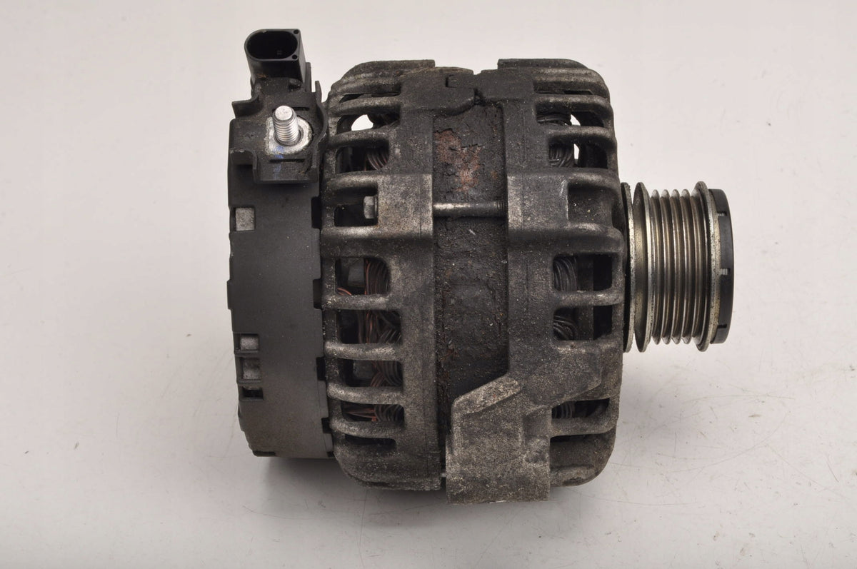 VOLVO V40 II 2.0 D3 150KM ALTERNATOR 31288880