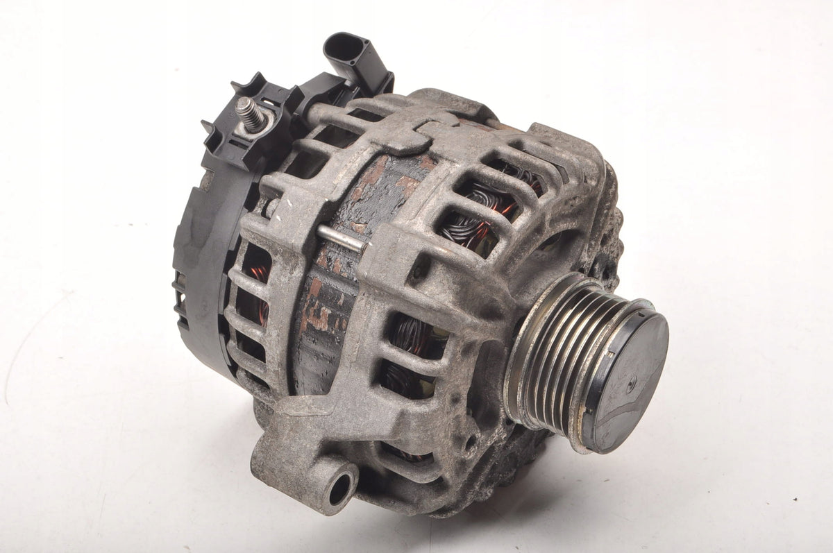 VOLVO V40 II 2.0 D3 150KM ALTERNATOR 31288880