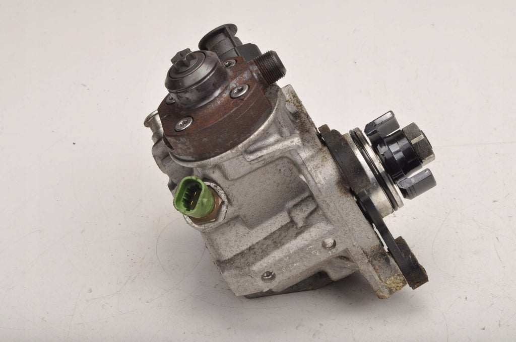 VOLVO V40 II 2.0 D3 150KM INJECTION PUMP 0445010681 31372081