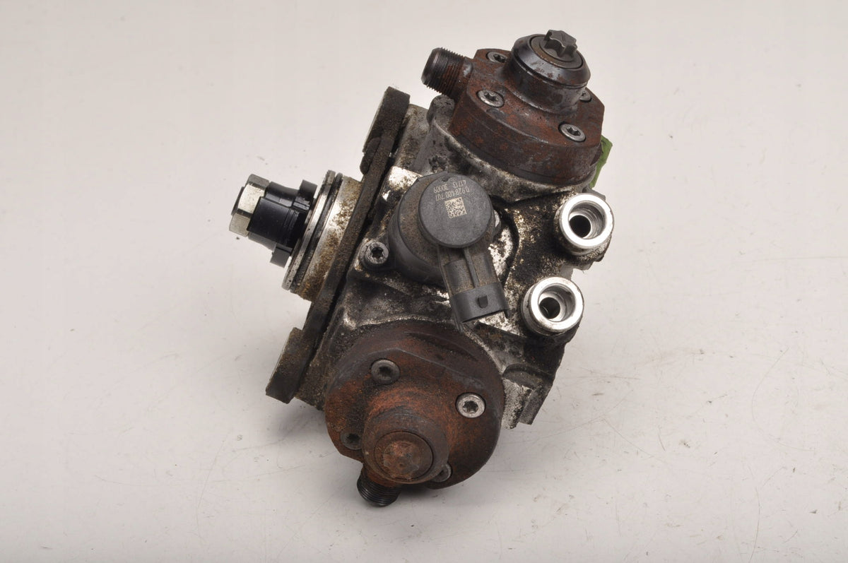 VOLVO V40 II 2.0 D3 150KM INJECTION PUMP 0445010681 31372081