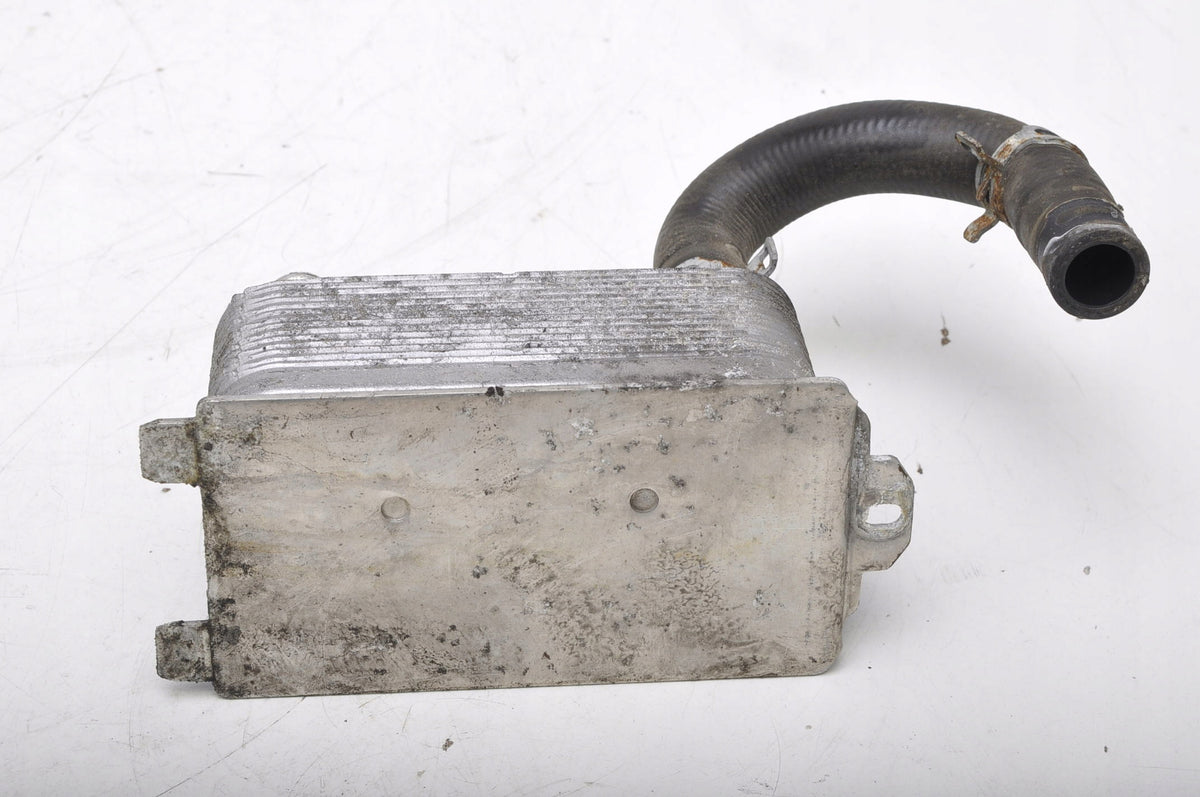 VOLVO V40 II 2.0 D3 OIL COOLER 31319313