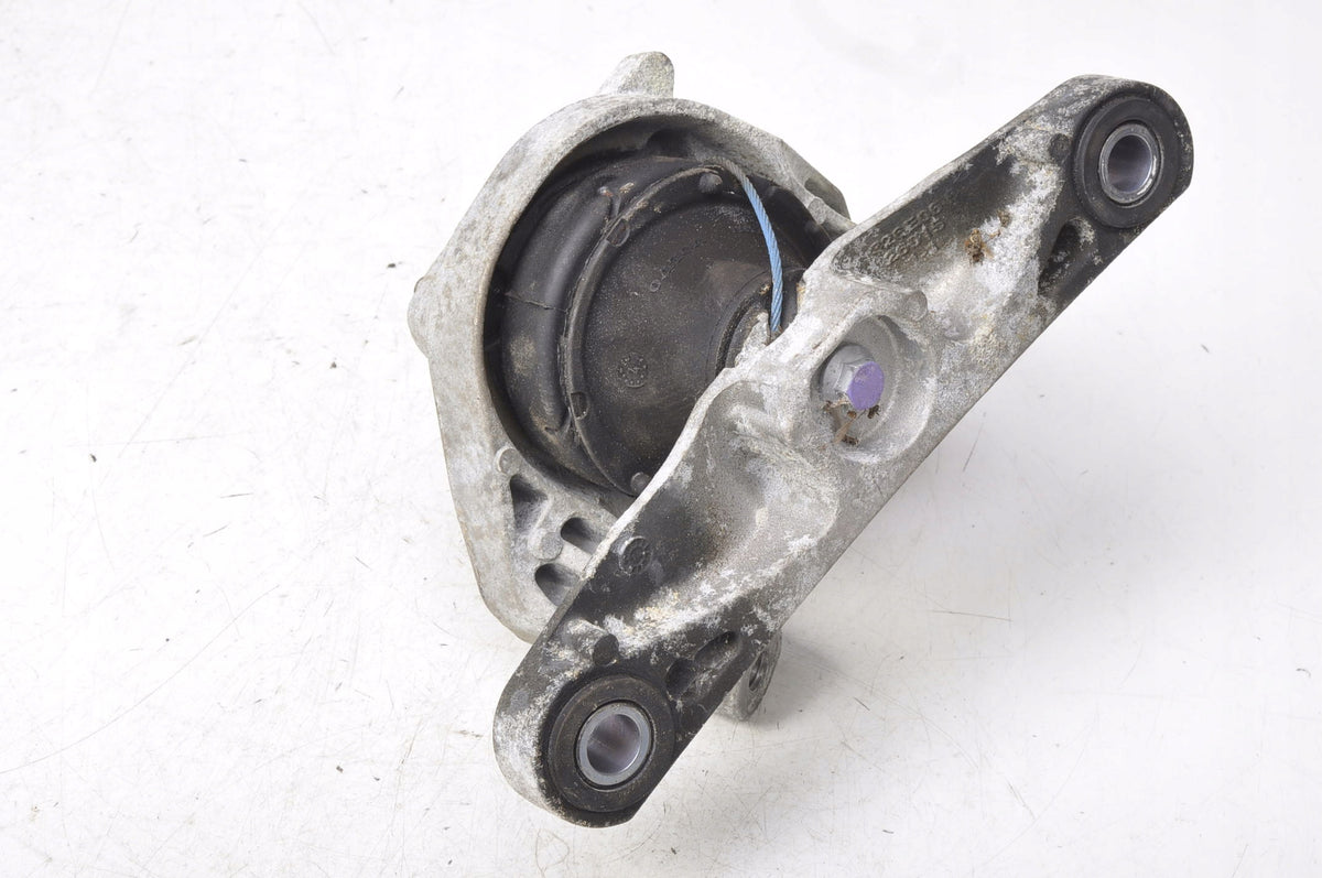 VOLVO V40 II 2.0 D3 PAW ENGINE CUSHION 30778953
