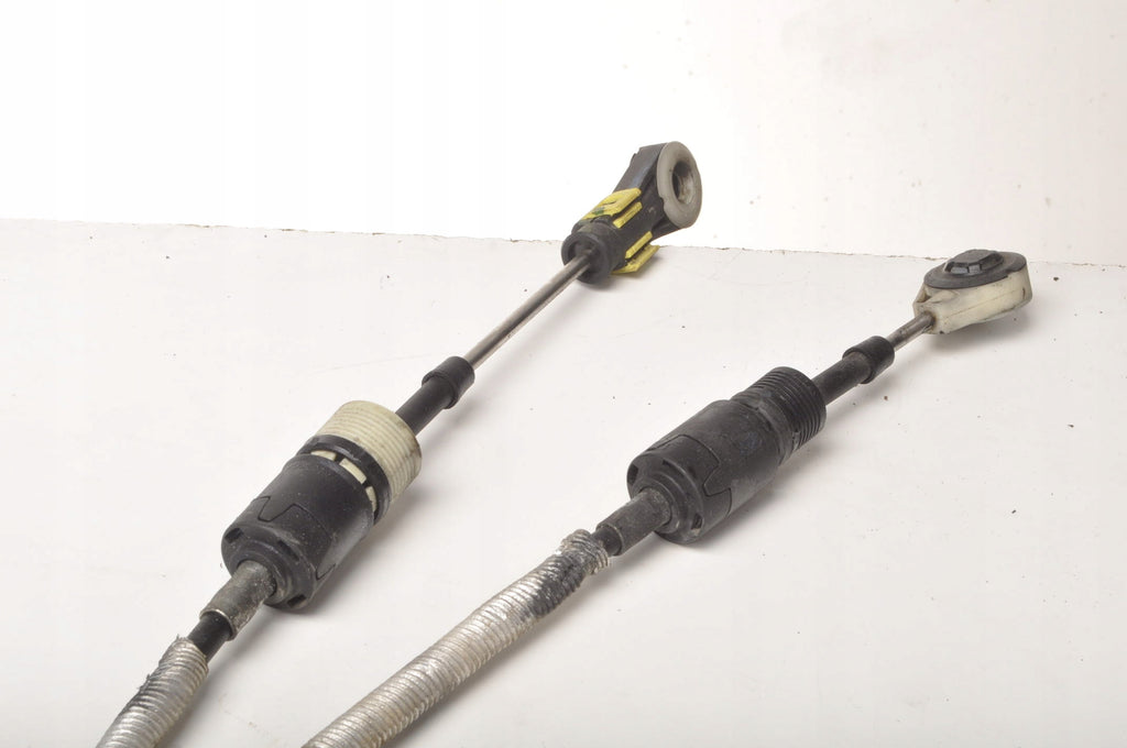 VOLVO V40 II 2.0 D4 SHIFT CABLES 31325593