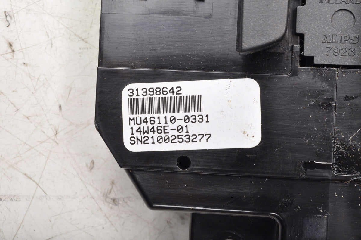 VOLVO V40 II AIR SUPPLY PANEL 31398642