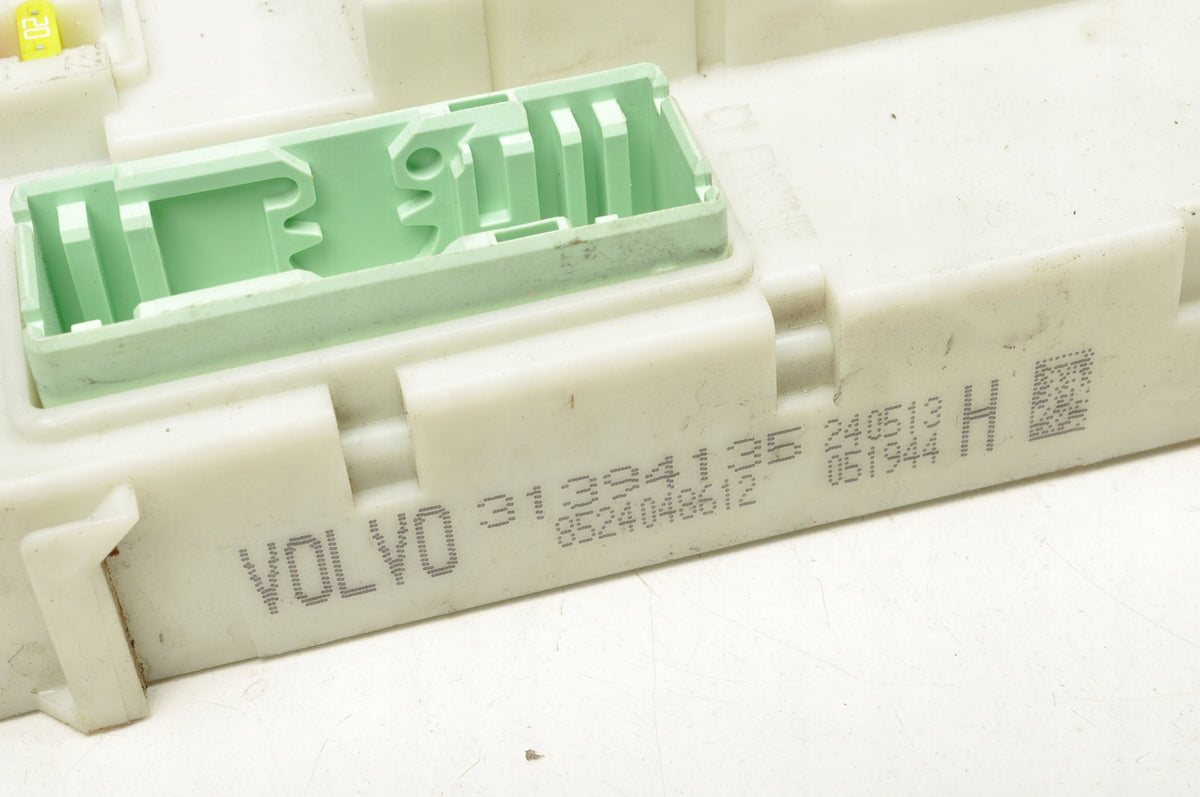 VOLVO V40 II BOX MODULE BSI 31394135