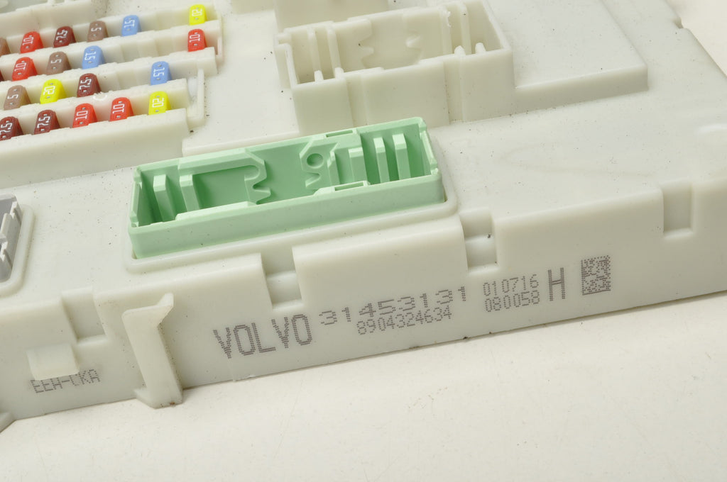VOLVO V40 II BOX MODULE BSI 31453131