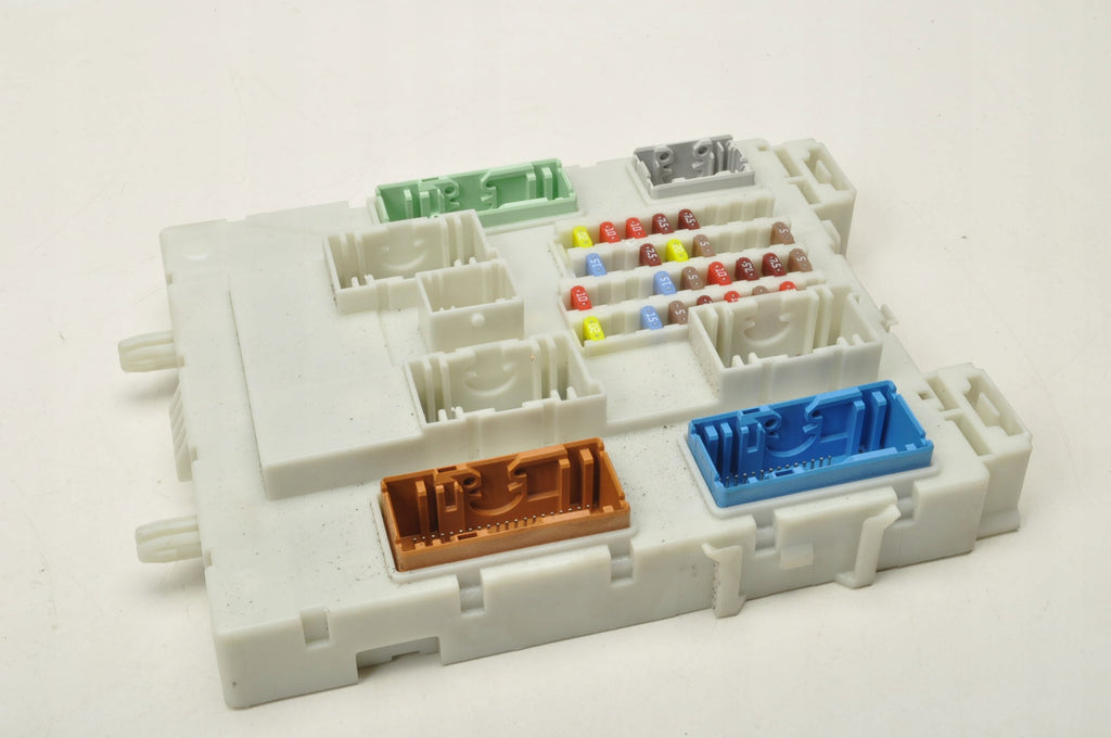 VOLVO V40 II BOX MODULE BSI 31453131